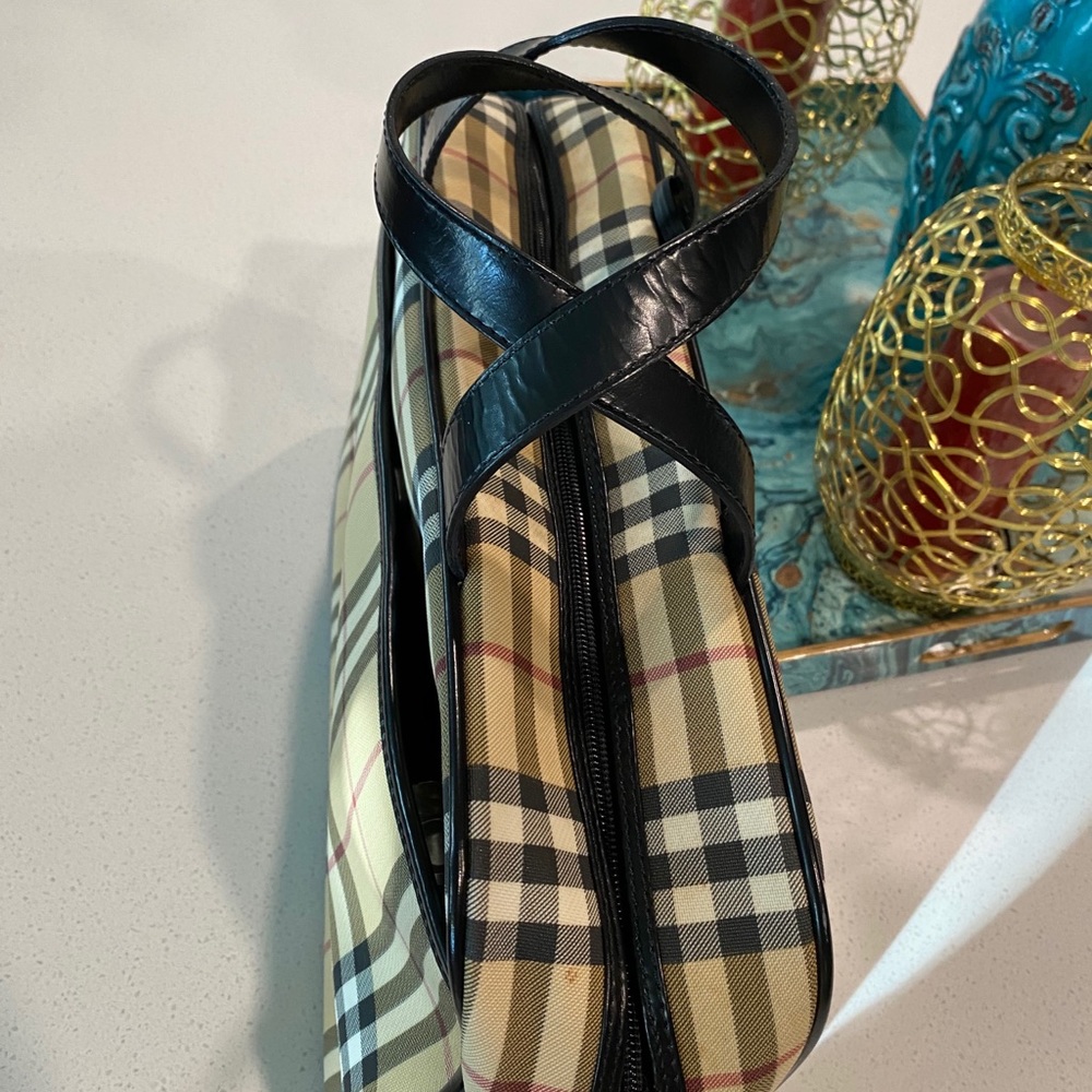 ‼️SOLD‼️Burberry Handbag - Picture 5 of 7